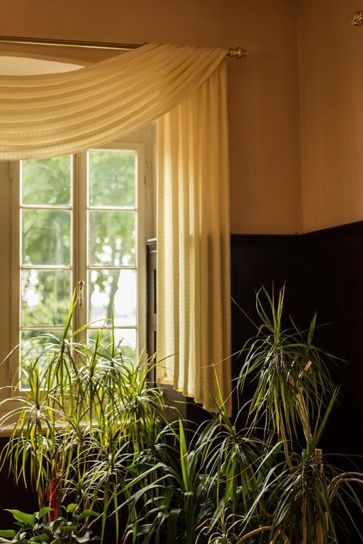Hotel Leyscher Hof Leutesdorf المظهر الخارجي الصورة