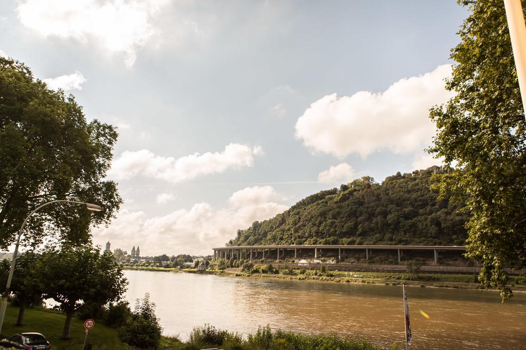 Hotel Leyscher Hof Leutesdorf المظهر الخارجي الصورة